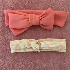 Set of two baby headbands